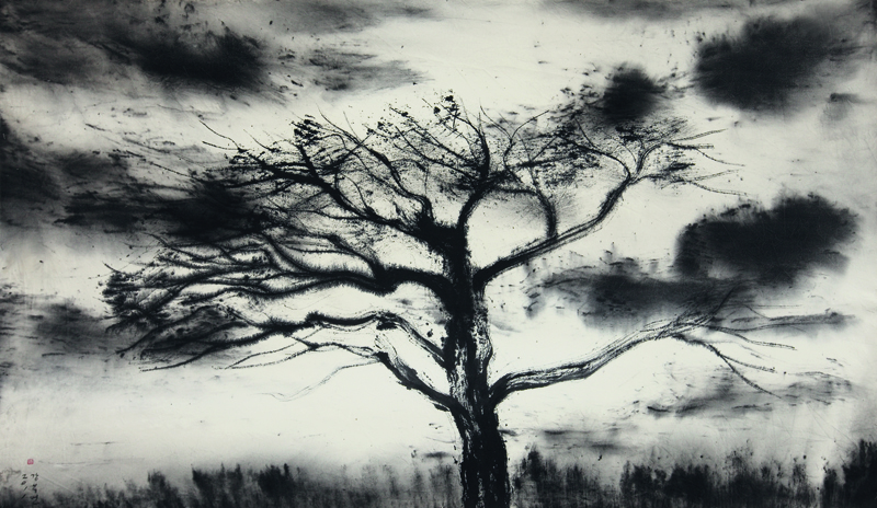 팽나무의 숨소리Ⅰ_153×88cm, 천 위에 수묵, 2011
