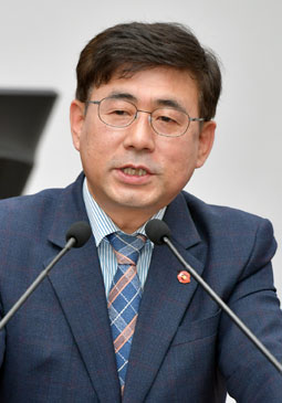 더불어민주당 홍명환 의원.