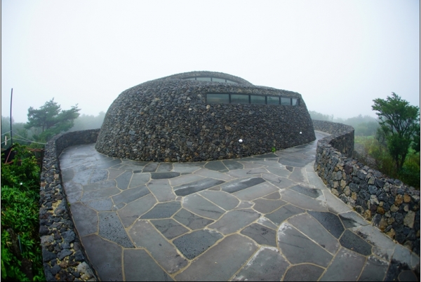 한라산국립공원 진달래밭 공공화장실