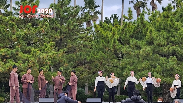 오페라인제주는 지난 달 28일 한림공원에서 야외 오페라 공연 '해녀'를 개최했다. 제공=오페라인제주. ⓒ제주의소리