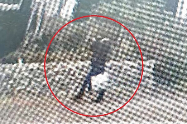 After the crime, Kim was captured on CCTV in Ora-dong, Jeju-si.