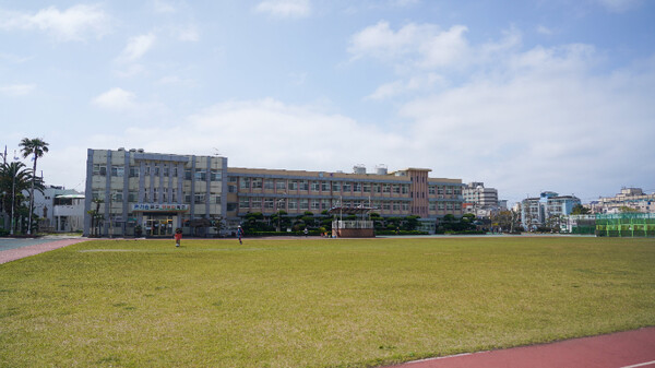 제주북초등학교 전경