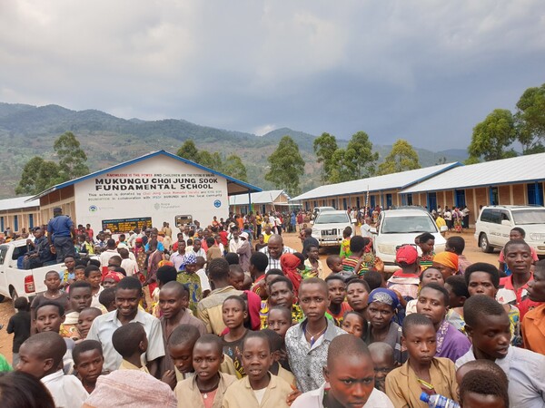 부룬디 무진다 지역에 세워진 최정숙초등학교의 모습. 내전으로 파괴된 학교를 재건했다. /사진 제공=최정숙을 기리는 모임. ⓒ제주의소리
