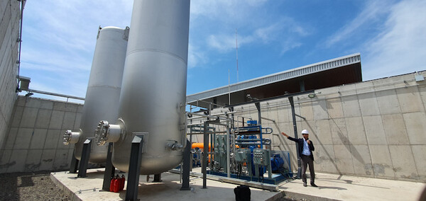 제주시 구좌읍 행원리 CFI에너지미래관 내 설치된 '3MW 그린수소 생산 및 저장 실증사업' 설비. ⓒ제주의소리<br>