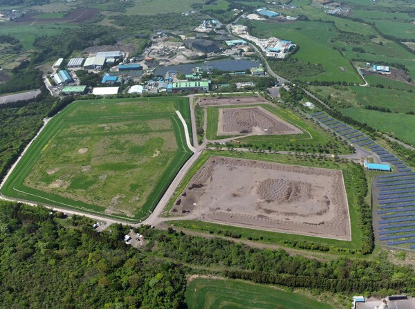 제주시는 올해 9월까지 봉개매립장 사면 6만3000㎡와 주변 생태로에 대한 예초작업 등 주변을 환경정비할 계획이다.