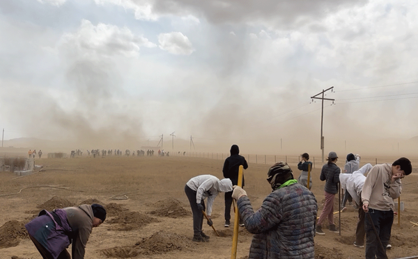 KOICA-NGO(기후환경 분야) 16명은 몽골 기후위기의 심각성 재고, 이를 극복하기 위해 나무심기 프로젝트를 진행했다.<br>
