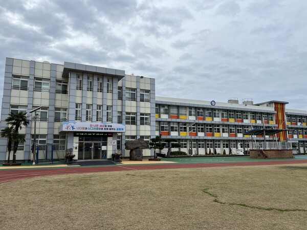 제주북초등학교 전경