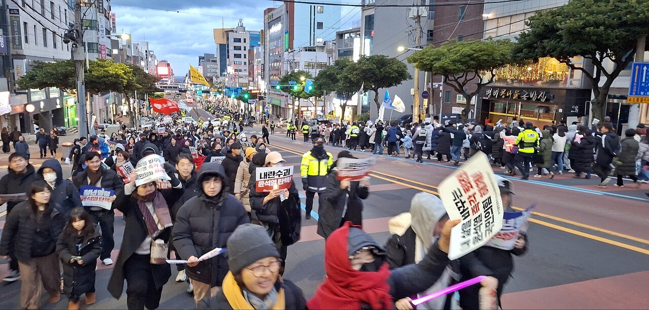 14일 행진 장면. ⓒ제주의소리