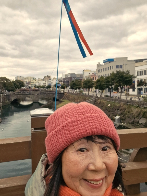 17코스 역방향, 김만덕기념관에서 출발해 산지천에서. / 사진=서명숙