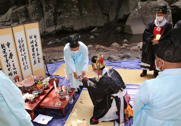 제18회 방선문축제에 참석한 안동우 제주시장. 사진=제주시