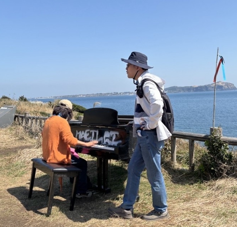 1코스 이생진 시비거리, 서명숙 이사장과 제주대 김일환 총장