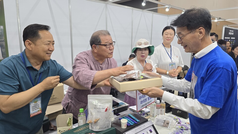 문대림, 푸파페 <b>제주</b> 방문 "농촌융복합산업, 대한민국 농업 돌파구"