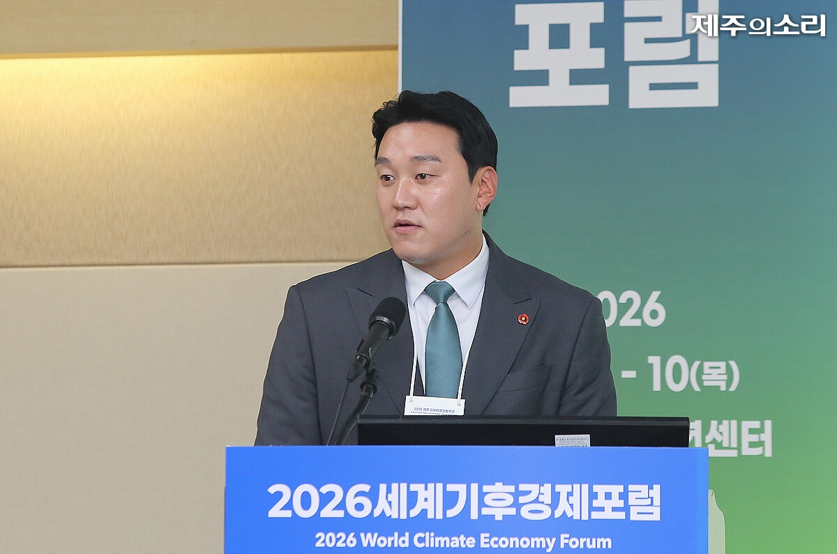 김기환 위원장이 기후위기 대응 관련 조례(안) 발의를 준비중이라고 말하고 있다. 