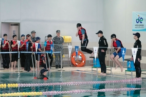 <b>제주</b>도교육청, 올해도 해군·해경과 실전형 <b>생존수영</b> 교육